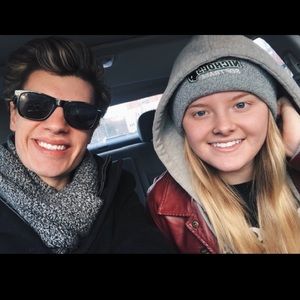 Meet your Posher, Abby